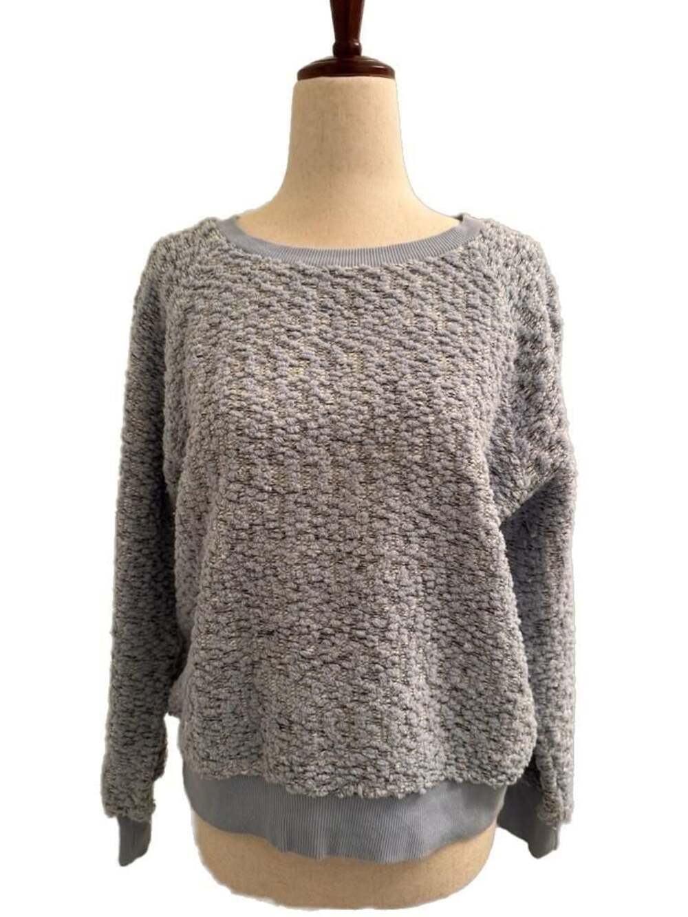 LOFT Blue Textured Popcorn Knit Pullover Sweater

H1015